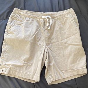 Beige/ Tan Shorts | Medium | Goodfellow & Co